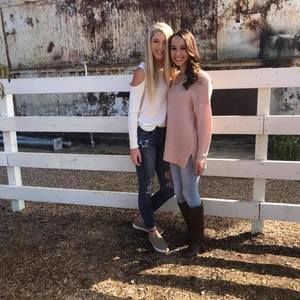 Meet your Posher, Ashlyn